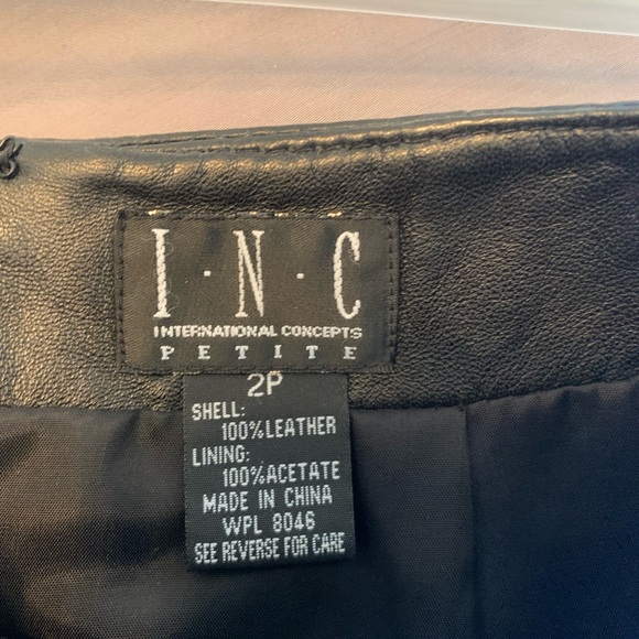 Vintage Black Leather Skirt - Picture 5 of 5